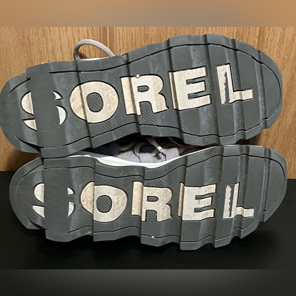 Sorel Kinetic Lace-Up Sneakers - Picture 14 of 16